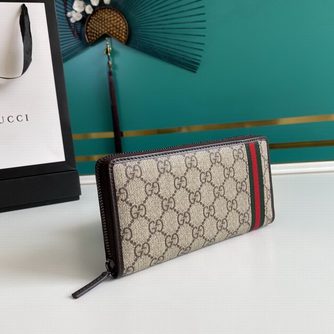 guci wallet-001